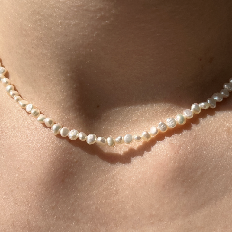 DIONE - Collier de Perles Baroques en Argent Massif 925