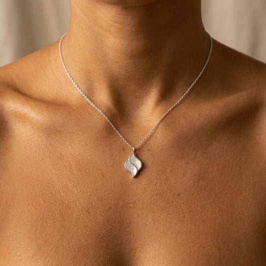 OLA - Collier Pendentif Nacre en Argent Massif 925